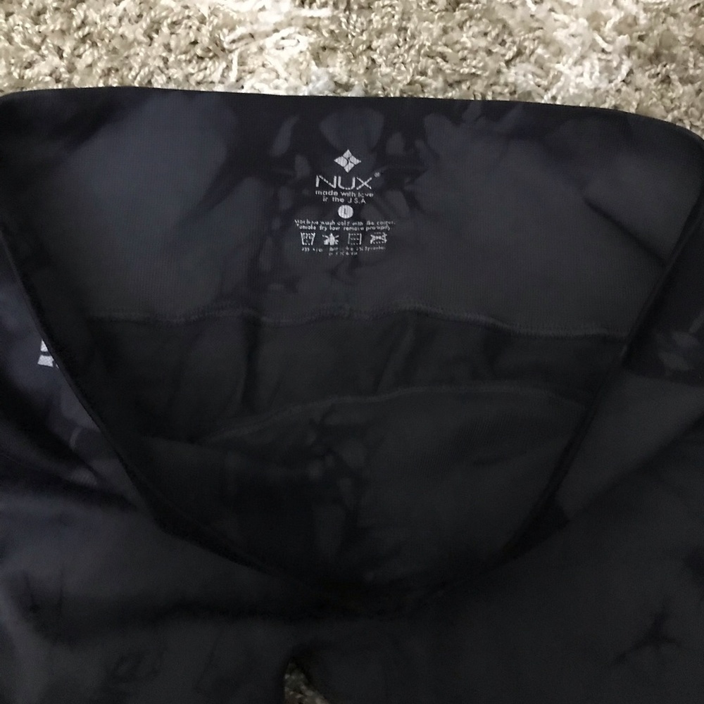 NUX HIGH RISE MESA LEGGING - Picture 7 of 11